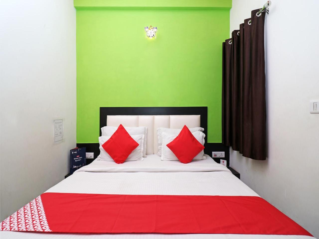 โอโย 6072 อาราธยา เรซิเดนซี Hotel อัครา ภายนอก รูปภาพ